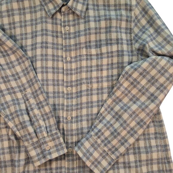 Outerknown Mens Long-Sleeve Button Up Flannel Shirt Blue/White Plaid Sz M - Picture 8 of 8